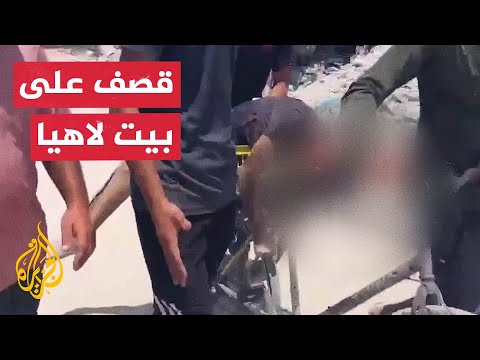 صور لنقل أحد الشهداء عبر دراجة هوائية في بيت لاهيا