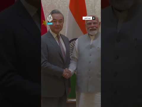 لقاء هندي صيني واتفاق على استئناف الرحلات الجوية التجارية